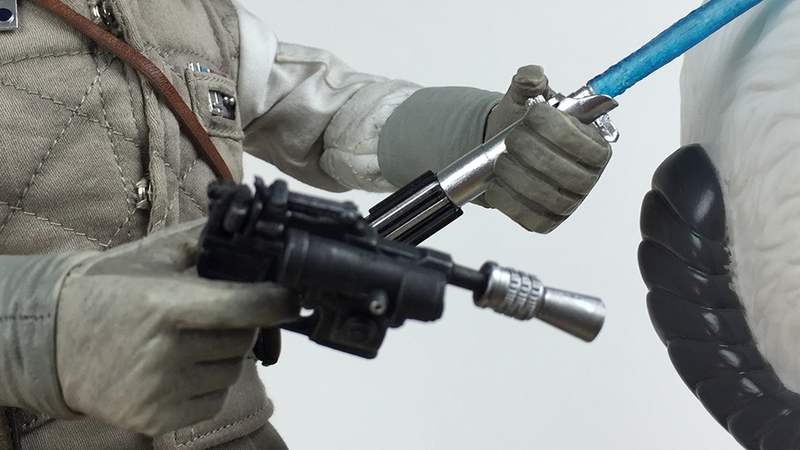 Illustration for article titled Sixth-Scale Hoth Commander Luke Skywalker Never Learns